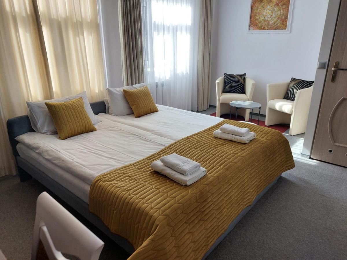 Perla Aparthotel Augustów Eksteriør bilde