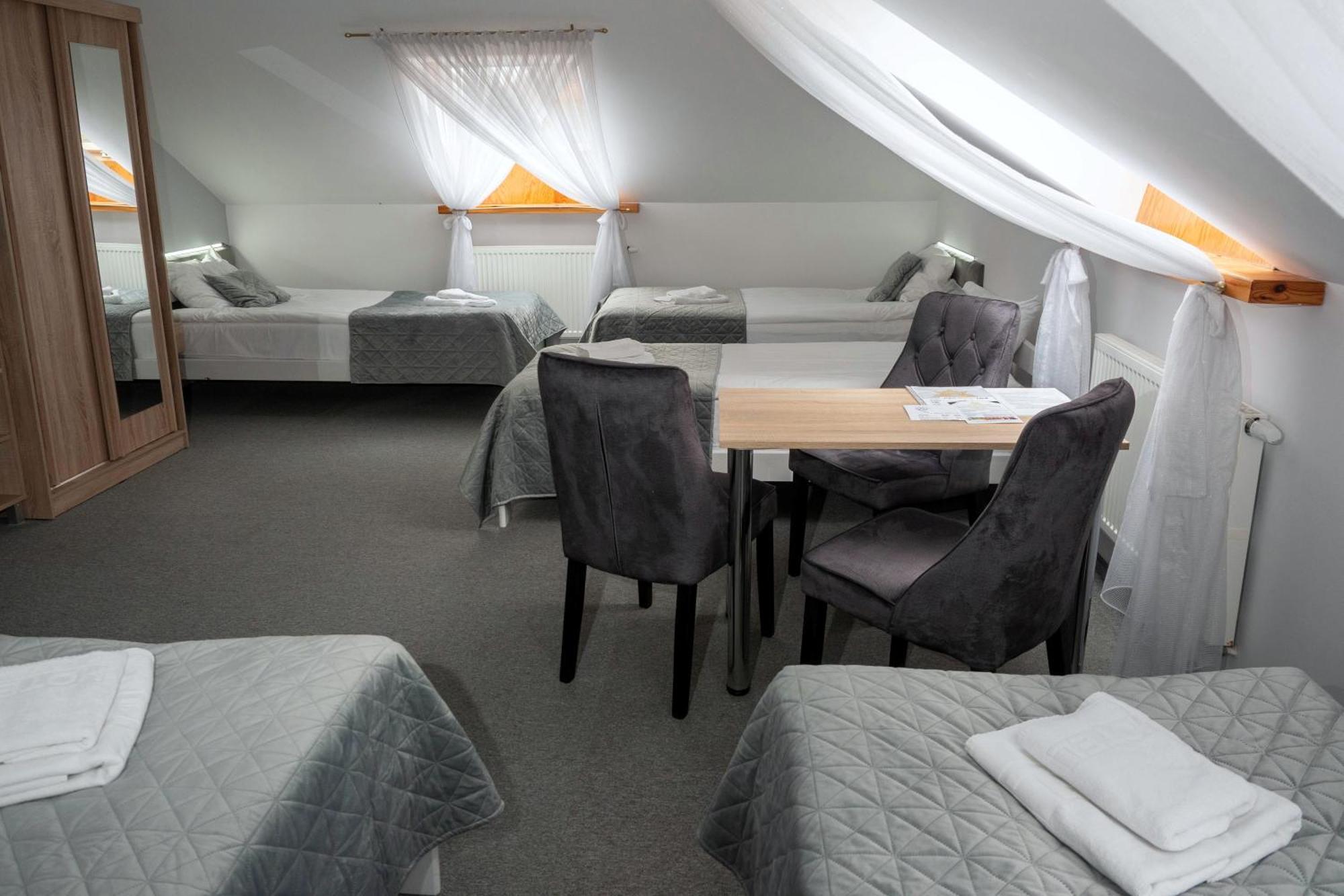 Perla Aparthotel Augustów Eksteriør bilde